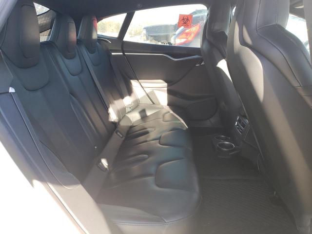 5YJSA1E26GF168243 - 2016 TESLA MODEL S თეთრი ფოტო 10