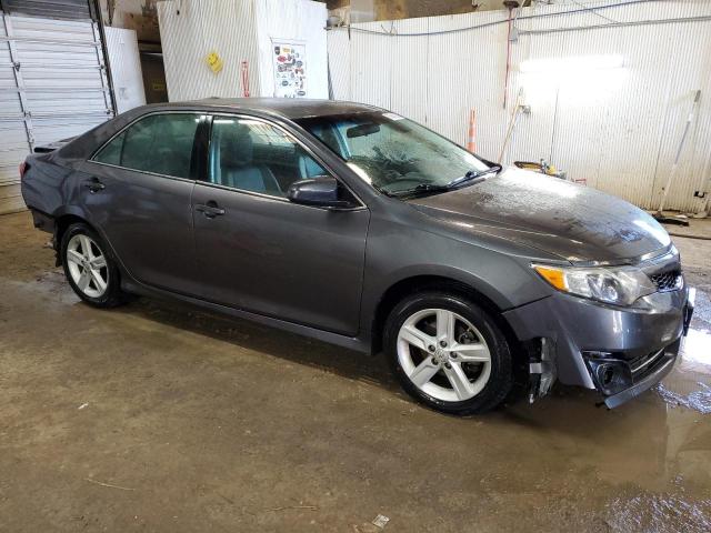 4T1BF1FK1EU421677 - 2014 TOYOTA CAMRY L GRAY photo 4