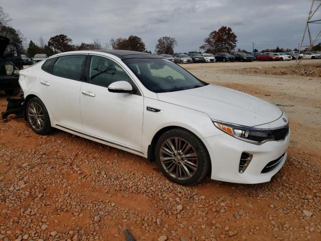 5XXGV4L24GG098429 - 2016 KIA OPTIMA SXL WHITE photo 4