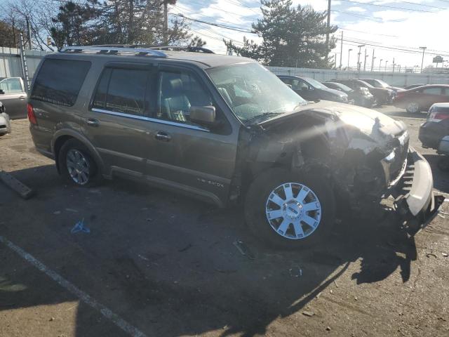 5LMFU28R73LJ41429 - 2003 LINCOLN NAVIGATOR TAN photo 4