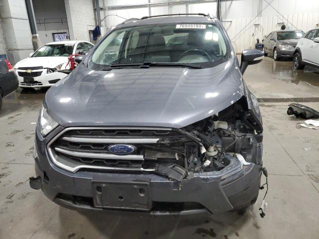 MAJ6P1UL8JC247823 - 2018 FORD ECOSPORT SE GRAY photo 5