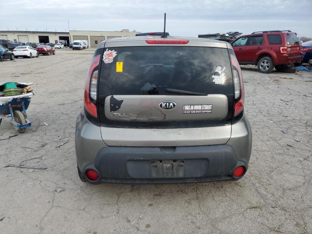 KNDJN2A20F7156878 - 2015 KIA SOUL GRAY photo 6