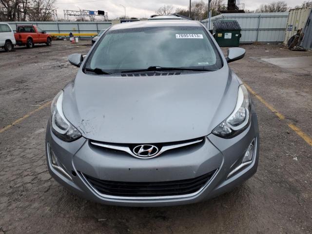 5NPDH4AE4GH659921 - 2016 HYUNDAI ELANTRA SE SILVER photo 5