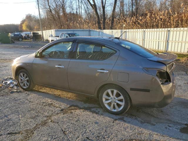 3N1CN7AP7EL809530 - 2014 NISSAN VERSA S GRAY photo 2