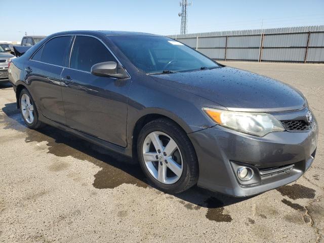 4T1BF1FK5CU147283 - 2012 TOYOTA CAMRY BASE GRAY photo 4