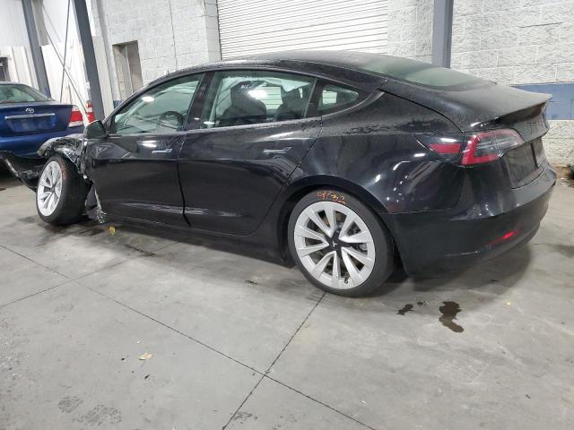 5YJ3E1EA6NF287939 - 2022 TESLA MODEL 3 BLACK photo 2