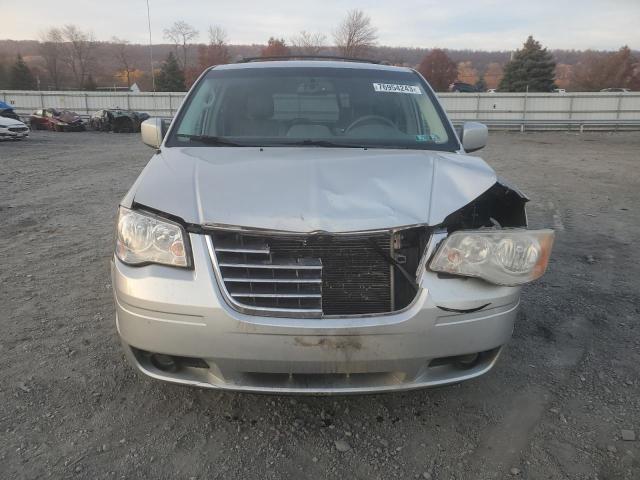 2A8HR54P88R759423 - 2008 CHRYSLER TOWN & COU TOURING 银色 照片 5