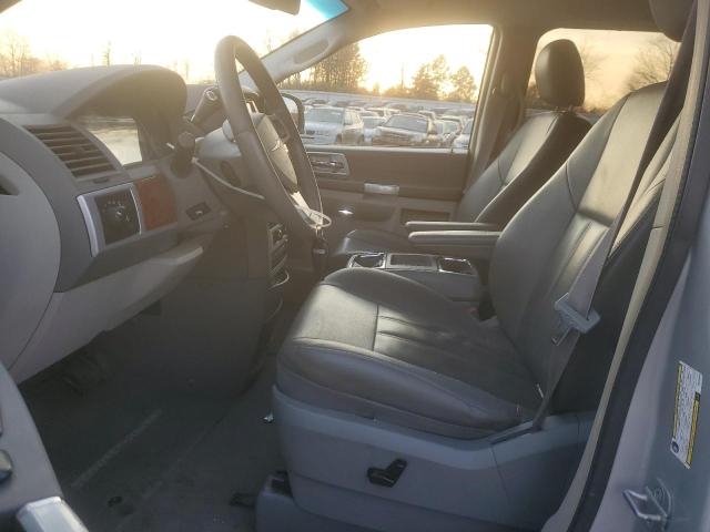 2A8HR54P88R759423 - 2008 CHRYSLER TOWN & COU TOURING 银色 照片 7