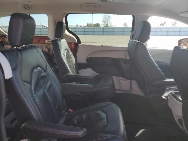 2C4RC1BG2JR155297 - 2018 CHRYSLER PACIFICA TOURING L ORANGE photo 11
