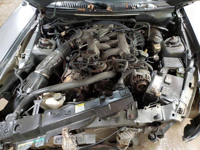 1FAFP40674F234646 - 2004 FORD MUSTANG GRAY photo 11