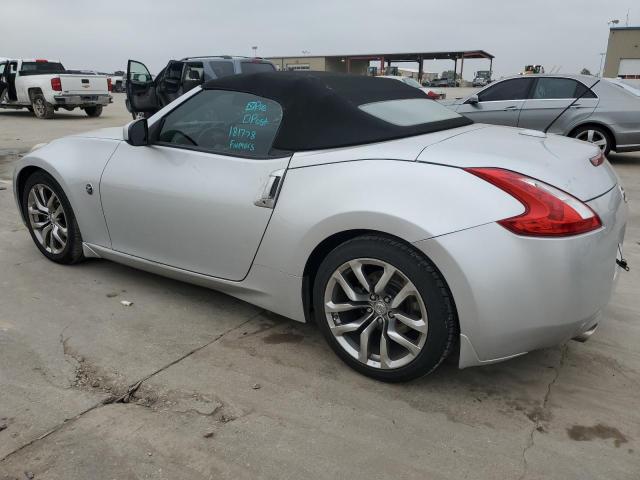 JN1AZ4FH2AM300733 - 2010 NISSAN 370Z SILVER photo 2