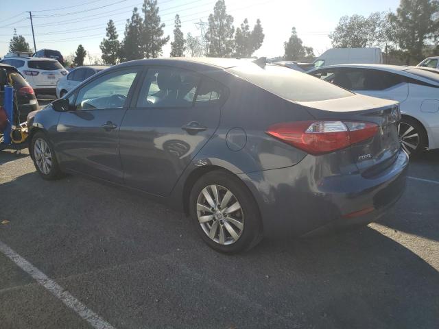 KNAFX4A6XG5451530 - 2016 KIA FORTE LX GRAY photo 2