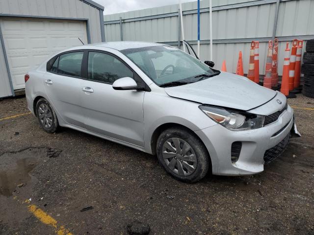 3KPA24AD6LE344127 - 2020 KIA RIO LX SILVER photo 4