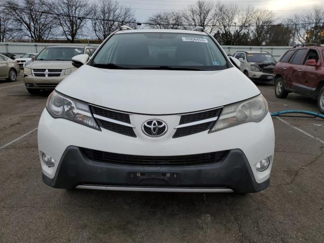 JTMRFREV5DD022122 - 2013 TOYOTA RAV4 XLE WHITE photo 5