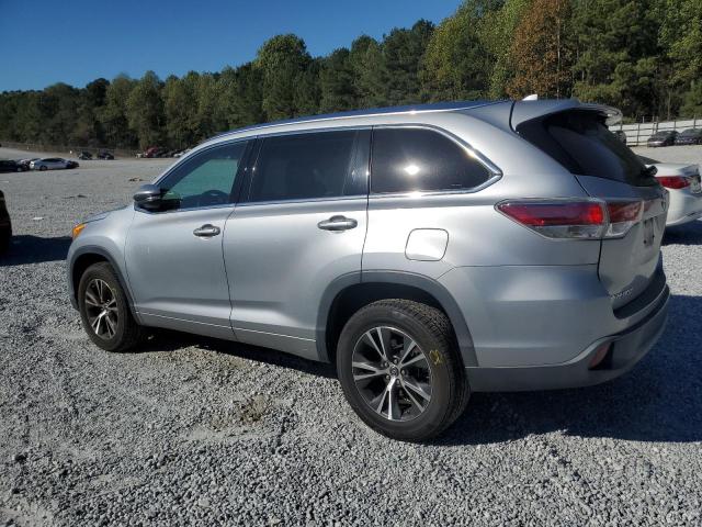 5TDKKRFH3GS121536 - 2016 TOYOTA HIGHLANDER XLE SILVER photo 2