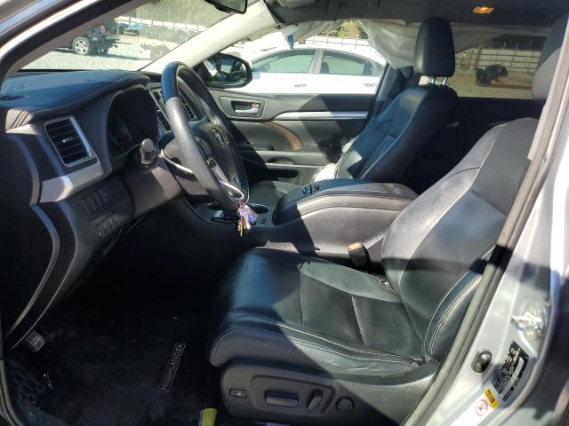 5TDKKRFH3GS121536 - 2016 TOYOTA HIGHLANDER XLE SILVER photo 7