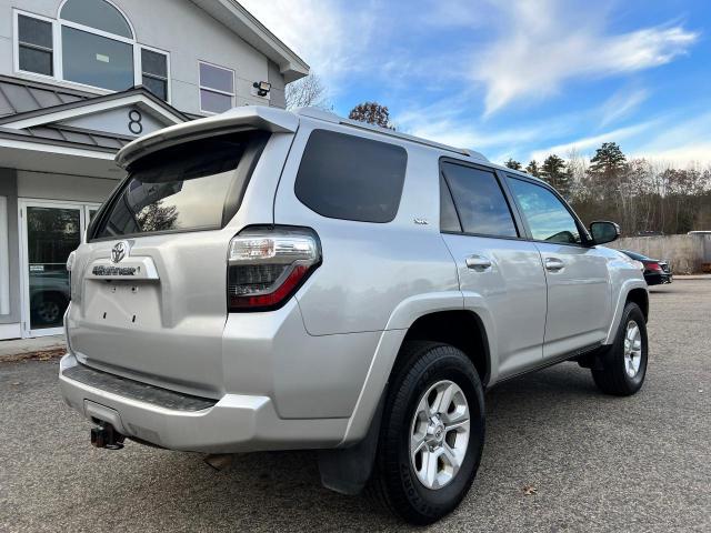 JTEBU5JR0J5610150 - 2018 TOYOTA 4RUNNER SR5/SR5 PREMIUM 银色 照片 4