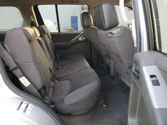5N1AR18W67C611745 - 2007 NISSAN PATHFINDER LE SILVER photo 11