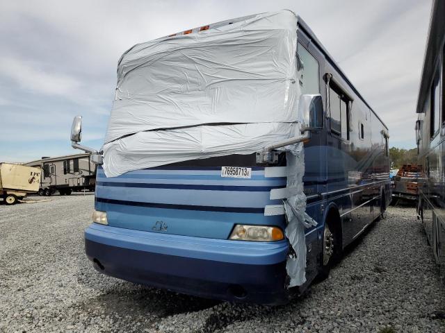 4SLF4JR13Y1170715 - 2000 BEAV MOTORHOME BLUE photo 2