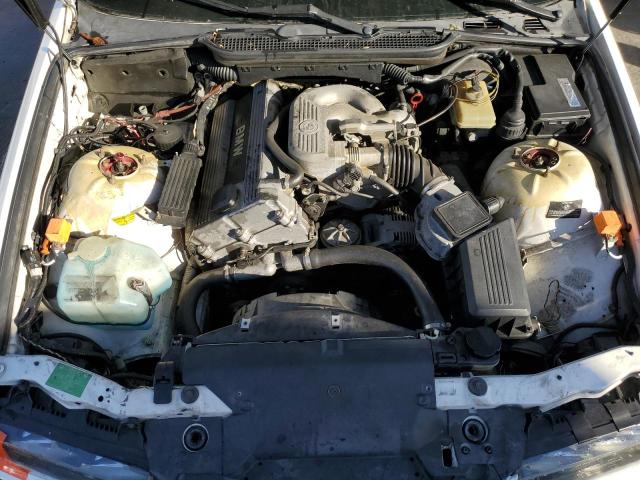 WBACA5315PFG04503 - 1993 BMW 318 I WHITE photo 11