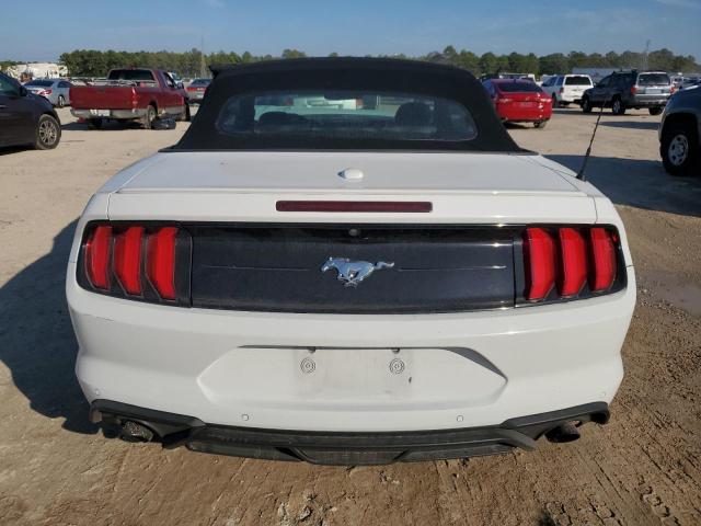 1FATP8UH5L5120705 - 2020 FORD MUSTANG WHITE photo 6