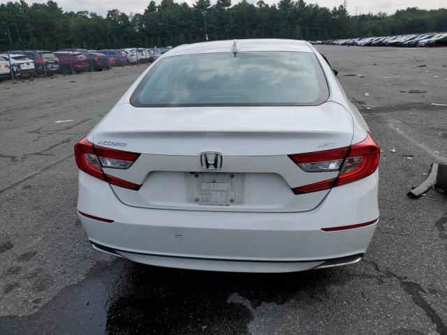 1HGCV1F43JA063976 - 2018 HONDA ACCORD EX WHITE photo 6