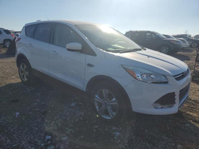 1FMCU9G95FUA83299 - 2015 FORD ESCAPE SE WHITE photo 4