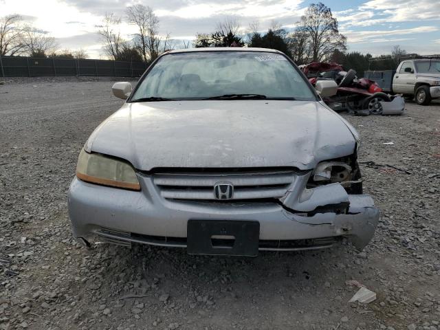 1HGCG56472A014881 - 2002 HONDA ACCORD LX BEIGE photo 5