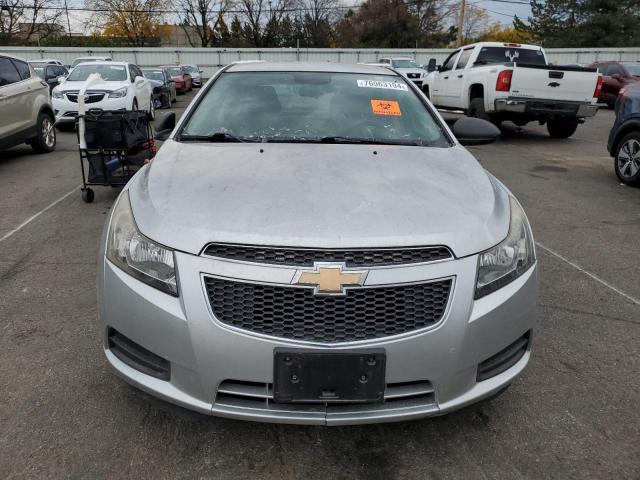 1G1PC5SH9C7328401 - 2012 CHEVROLET CRUZE LS SILVER photo 5