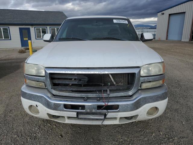 1GTEK19T54E378651 - 2004 GMC NEW SIERRA K1500 WHITE photo 5