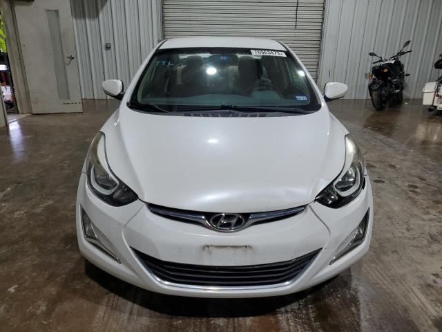 5NPDH4AE3GH660509 - 2016 HYUNDAI ELANTRA SE WHITE photo 5