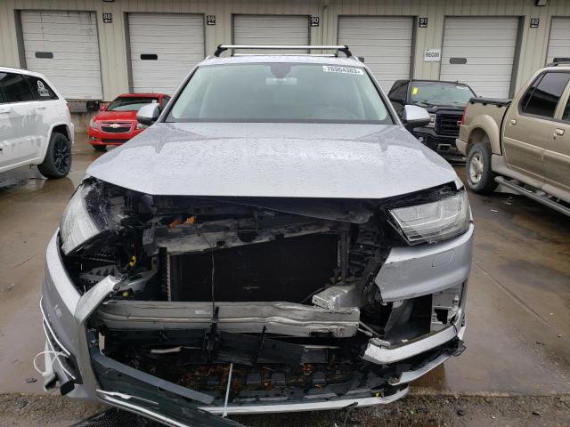 WA1VAAF73HD003597 - 2017 AUDI Q7 PRESTIGE SILVER photo 5