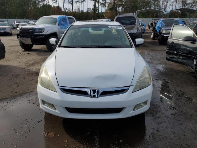 1HGCM66526A048076 - 2006 HONDA ACCORD EX WHITE photo 5