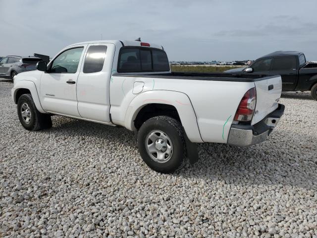 5TFTX4GN8EX027592 - 2014 TOYOTA TACOMA PRERUNNER ACCESS CAB WHITE photo 2