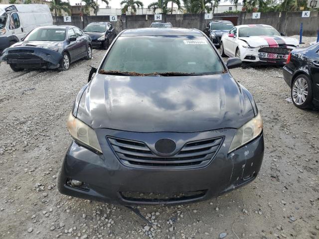 4T4BE46K88R025972 - 2008 TOYOTA CAMRY CE GRAY photo 5