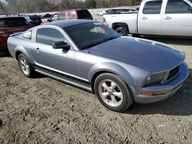1ZVFT80N475305670 - 2007 FORD MUSTANG GRAY photo 4