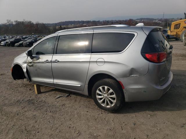 2C4RC1BGXKR700549 - 2019 CHRYSLER PACIFICA TOURING L SILVER photo 2