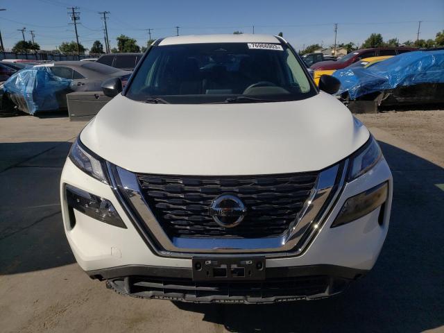 5N1AT3AAXMC720197 - 2021 NISSAN ROGUE S WHITE photo 5