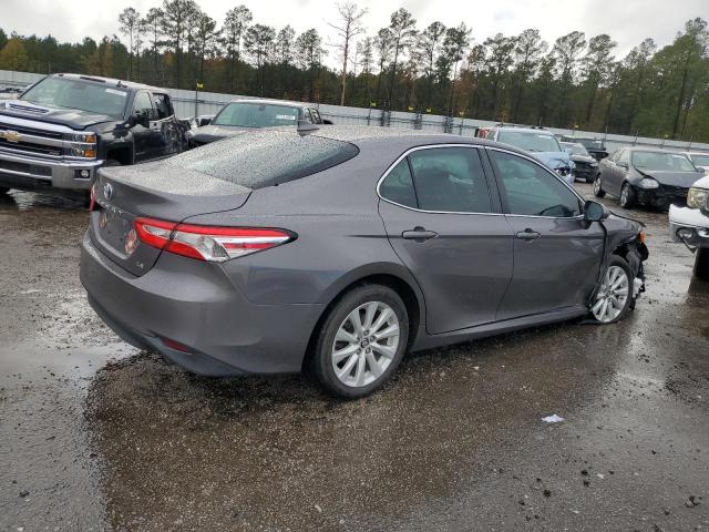 4T1B11HK7KU287961 - 2019 TOYOTA CAMRY L GRAY photo 3