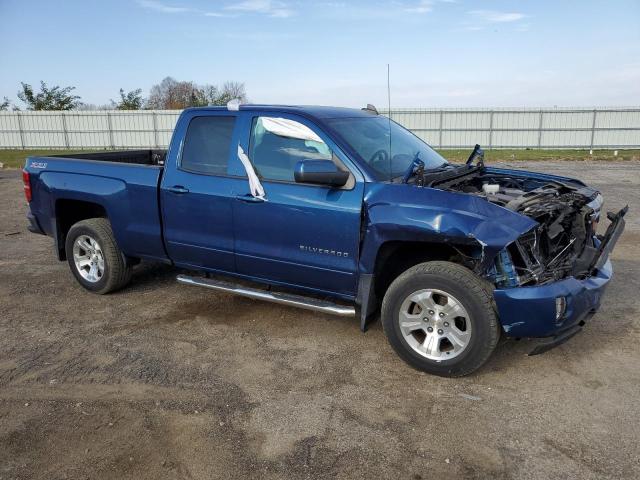 1GCVKREC1HZ115107 - 2017 CHEVROLET SILVERADO K1500 LT BLUE photo 4