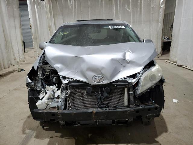 5TDDK3DC0FS122655 - 2015 TOYOTA SIENNA XLE SILVER photo 5