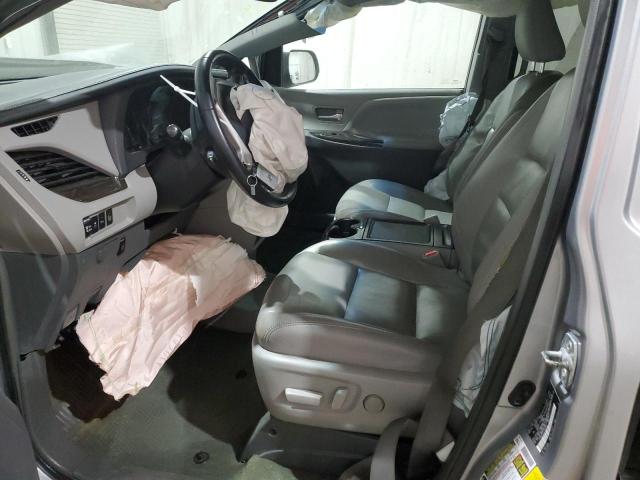 5TDDK3DC0FS122655 - 2015 TOYOTA SIENNA XLE SILVER photo 7