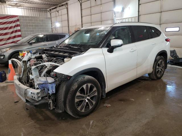 5TDGZRBH2MS104228 - 2021 TOYOTA HIGHLANDER XLE WHITE photo 1