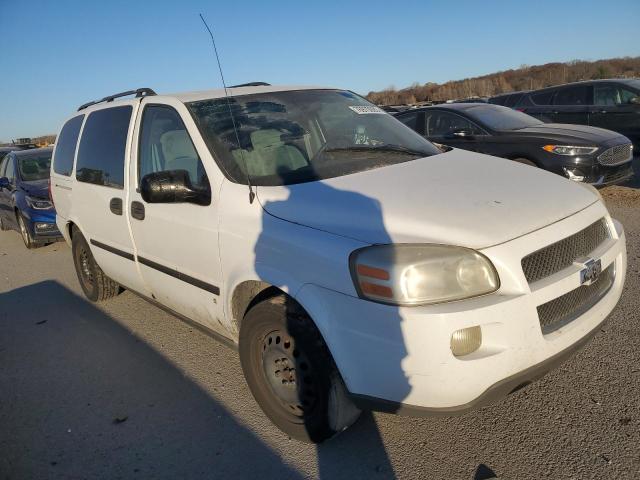 1GNDV23W68D187612 - 2008 CHEVROLET UPLANDER LS WHITE photo 4
