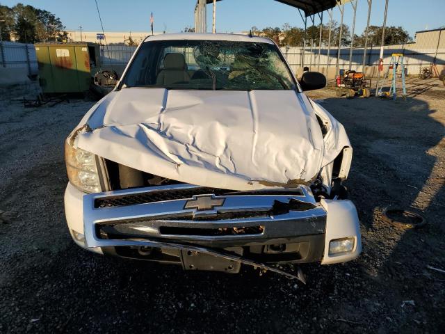 3GCEK23369G210340 - 2009 CHEVROLET SILVERADO K1500 LT WHITE photo 5