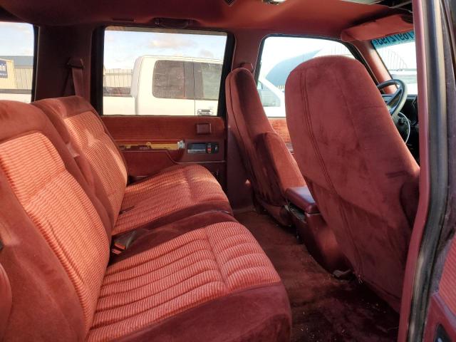 1GNFK16K3PJ409933 - 1993 CHEVROLET SUBURBAN K1500 MAROON photo 11