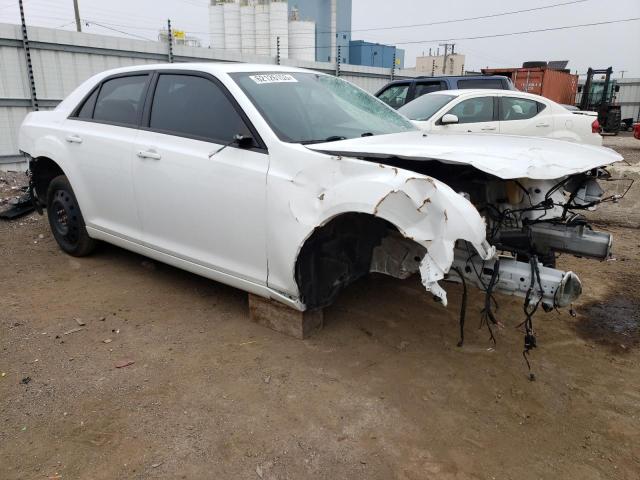 2C3CCAGG0JH199064 - 2018 CHRYSLER 300 S WHITE photo 4