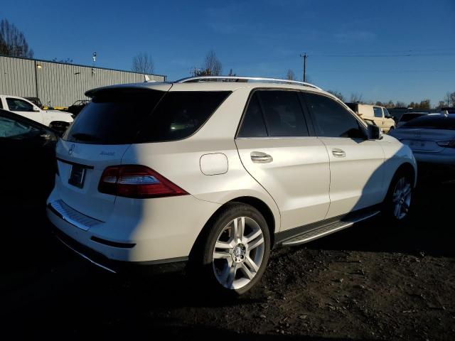 4JGDA5HBXFA494285 - 2015 MERCEDES-BENZ ML 350 4MATIC WHITE photo 3