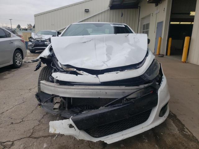 1C3CDFBB6GD750951 - 2016 DODGE DART SXT WHITE photo 5