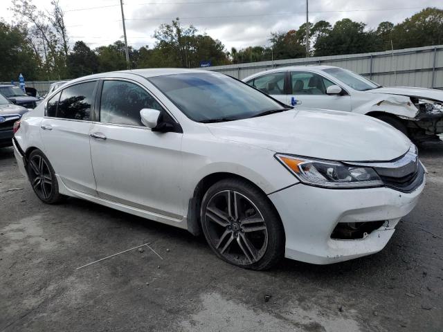 1HGCR2F50HA285520 - 2017 HONDA ACCORD SPORT WHITE photo 4